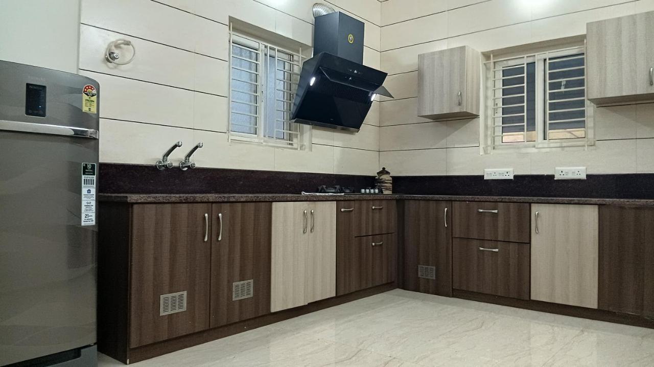 Shi'S Vilva - The Bungalow In Coimbatore - Near Airport, Kmch, Codesia Exterior foto