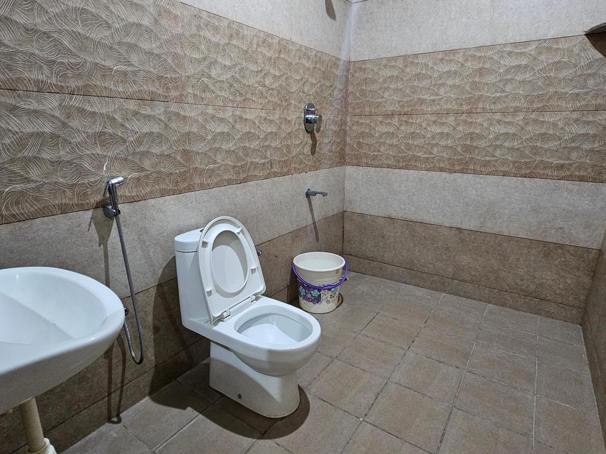 Shi'S Vilva - The Bungalow In Coimbatore - Near Airport, Kmch, Codesia Exterior foto